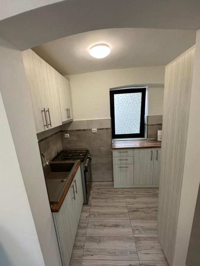 Nema S Apartment Brasov Exterior photo