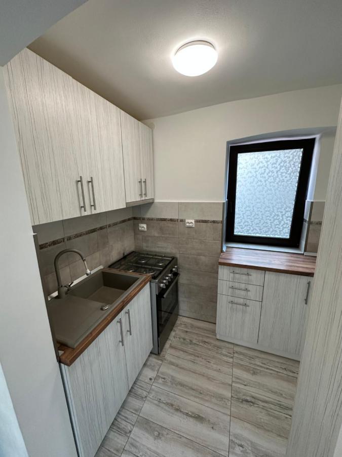 Nema S Apartment Brasov Exterior photo